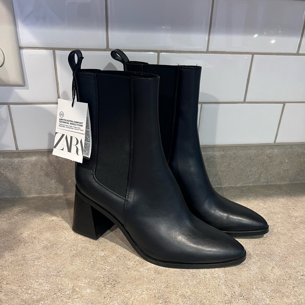 Zara boots black